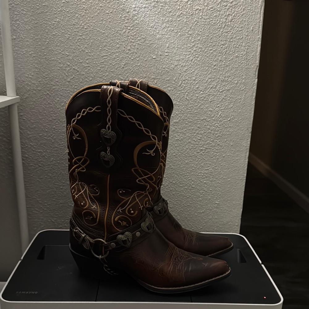 Brown Western Cowboy Boots with Embellishments